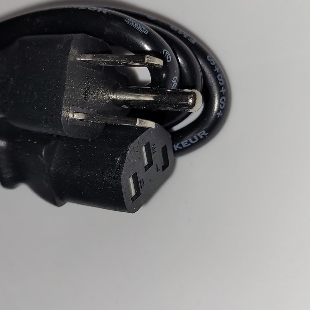 Computer power wire new - Picture 4 of 4